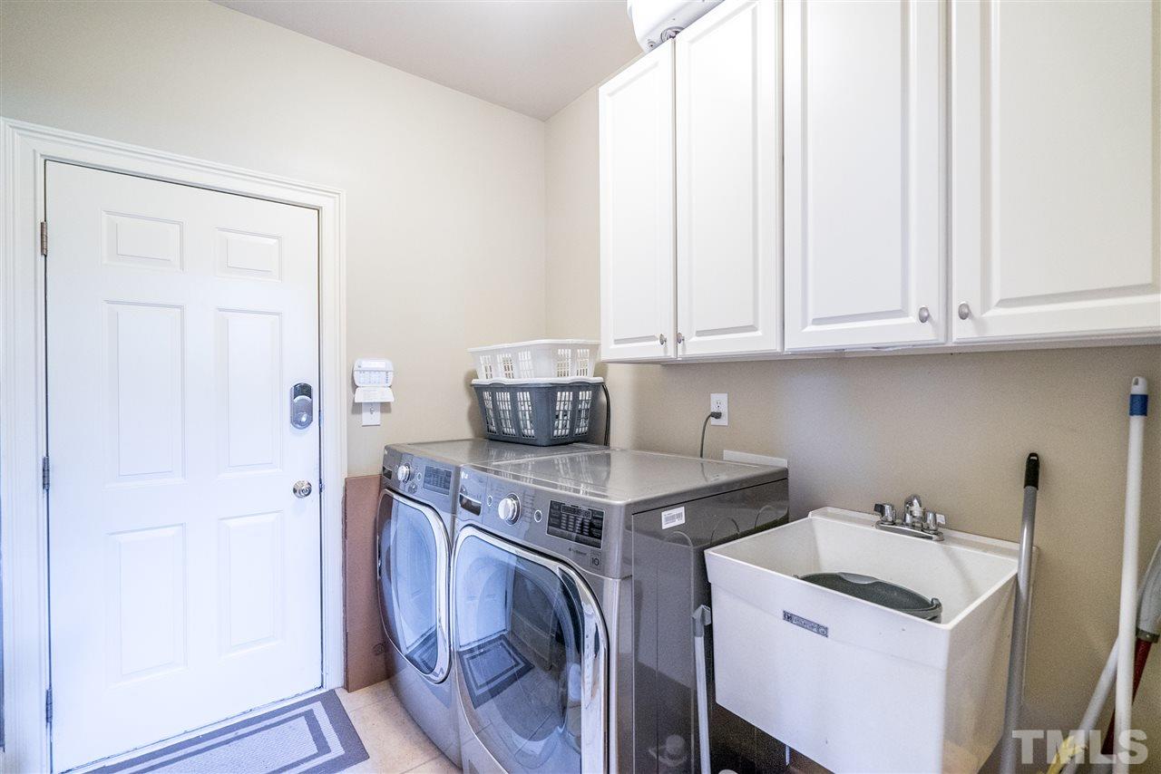 9520 Club Valley Way Raleigh, NC 27617 - Photo 16 of 25 Gallery Image 16
