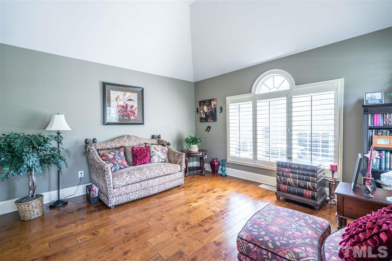 9520 Club Valley Way Raleigh, NC 27617 - Photo 8 of 25 Gallery Image 8
