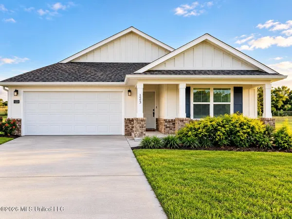 $284,000 | 123 Mill Street, Lucedale, MS 39452