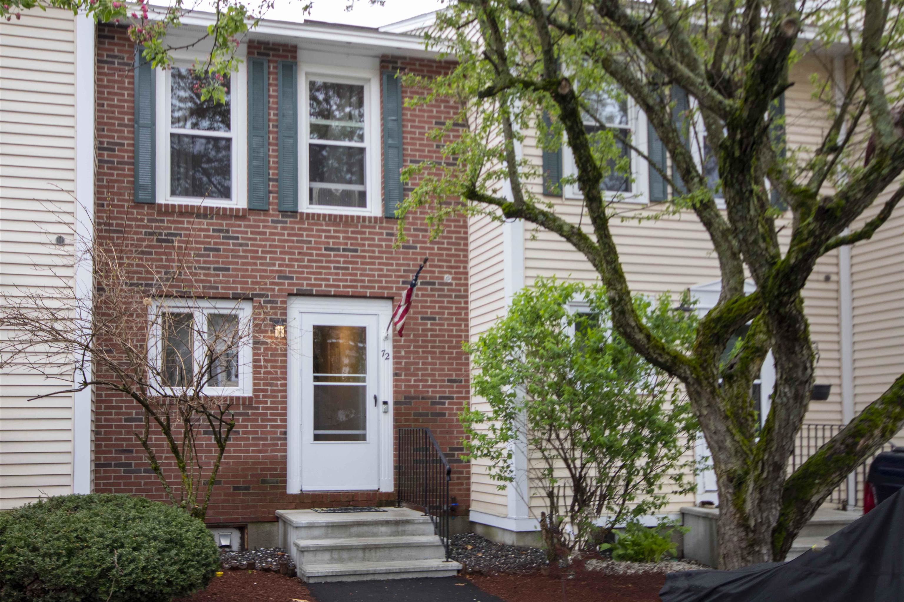 72 Shelburne Road, Unit 72 Merrimack, NH 03054 - Photo 1 of 31 Gallery Image 1