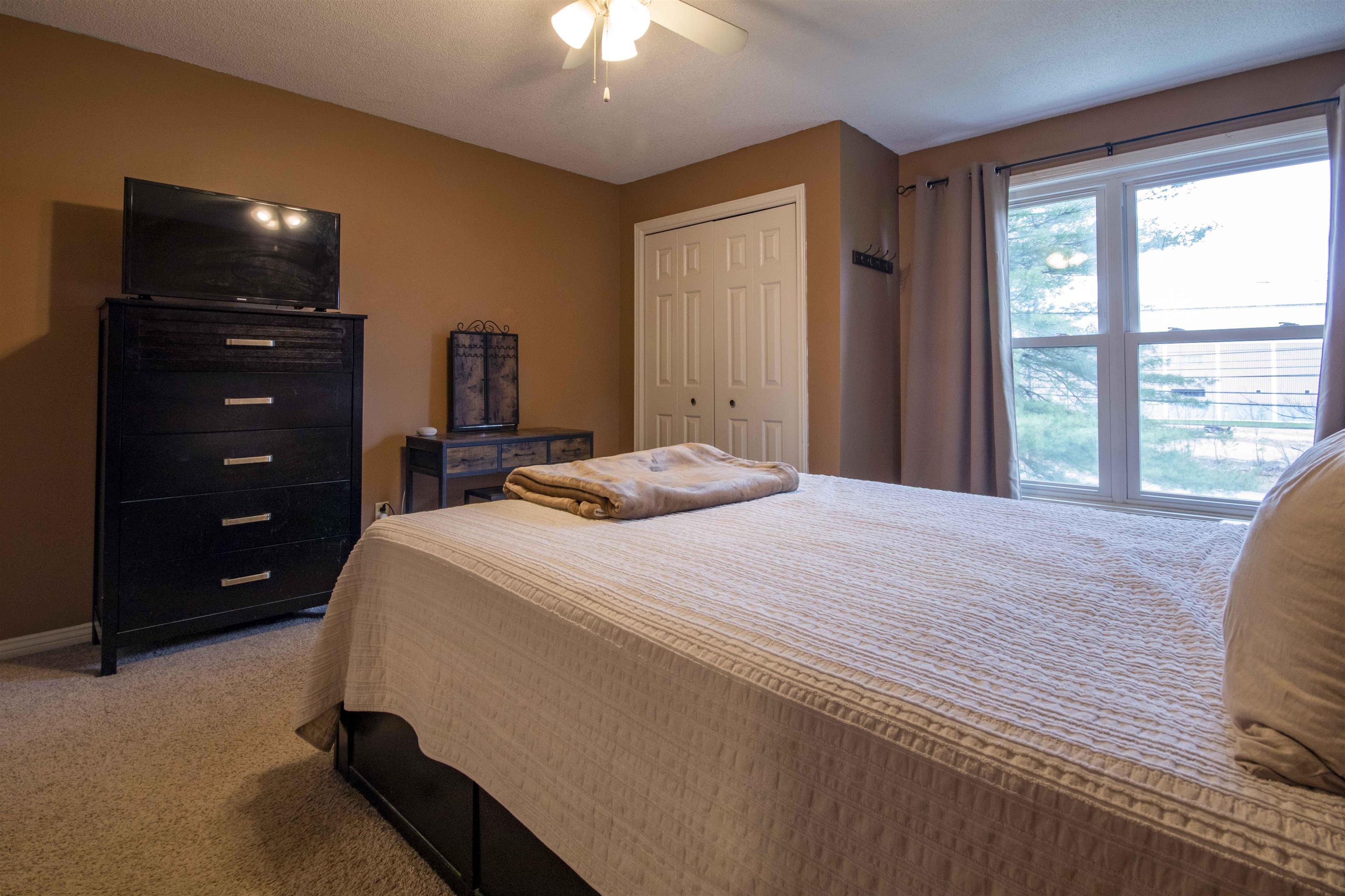 72 Shelburne Road, Unit 72 Merrimack, NH 03054 - Photo 15 of 31 Gallery Image 15