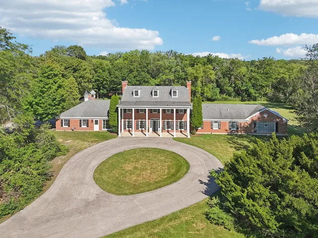 $1,298,000 | 60 Ridge Road, Barrington Hills, IL 60010