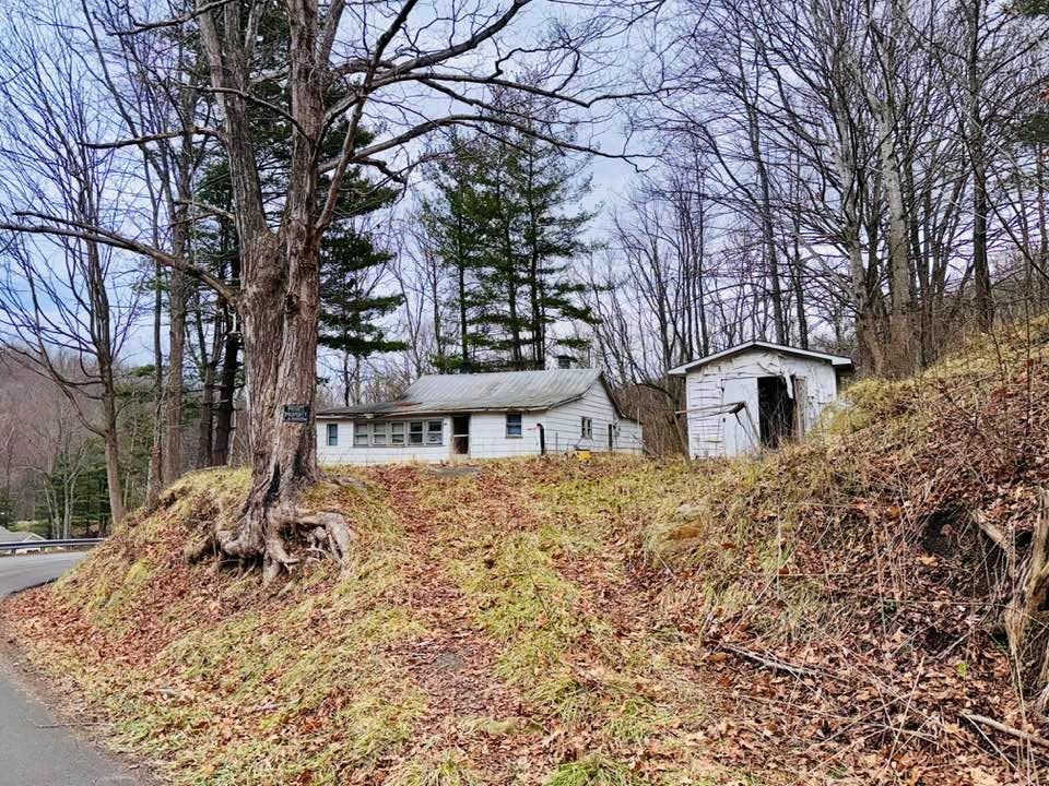 5366 Wardell Road Pounding Mill, VA 24637 - Photo 13 of 13 Gallery Image 13