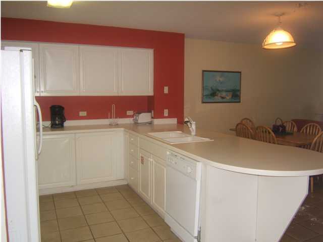 520 Santa Rosa Boulevard, Unit 110 Fort Walton Beach, FL 32548 - Photo 6 of 21 a bathroom with a sink and a mirror