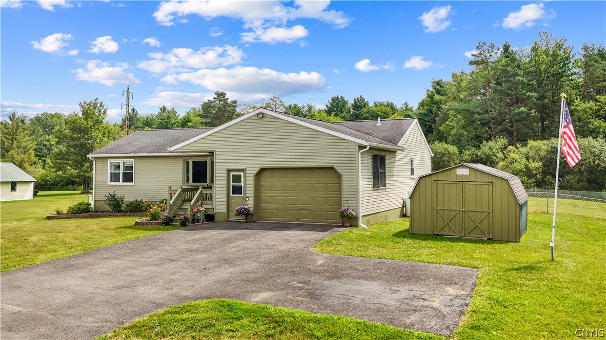 7212 Fox Road Marcy, NY 13354 - Photo 2 of 34 Gallery Image 2