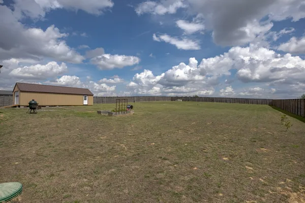 $605,000 | 2743 West County Farm Road, Springfield, TN 37172