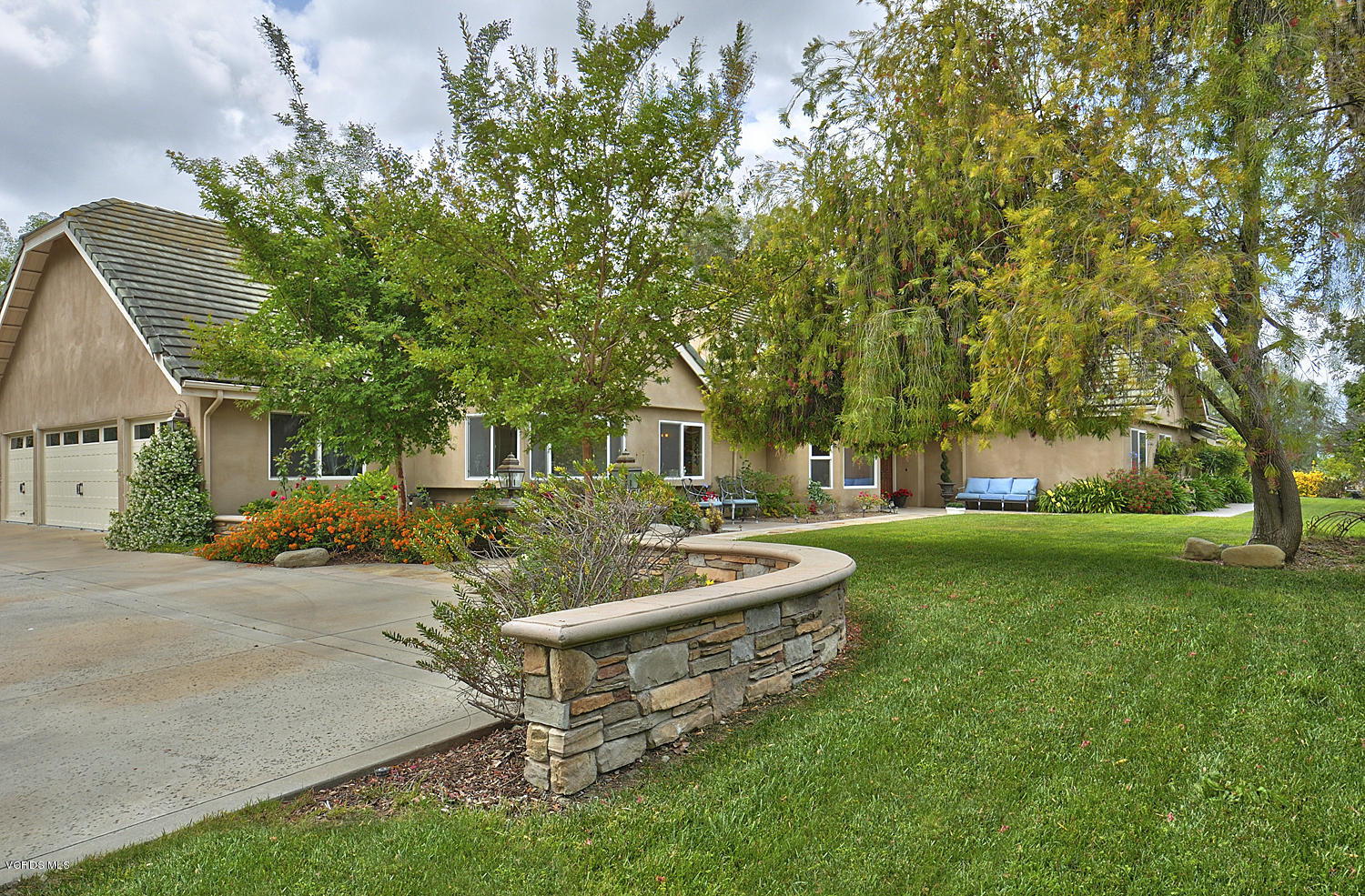 11824 Pradera Road Camarillo, CA 93012 - Photo 1 of 37 SKY_05