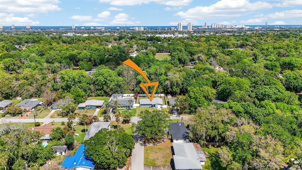 327 London Road Daytona Beach, FL 32117 - Photo 37 of 42 a view of a city