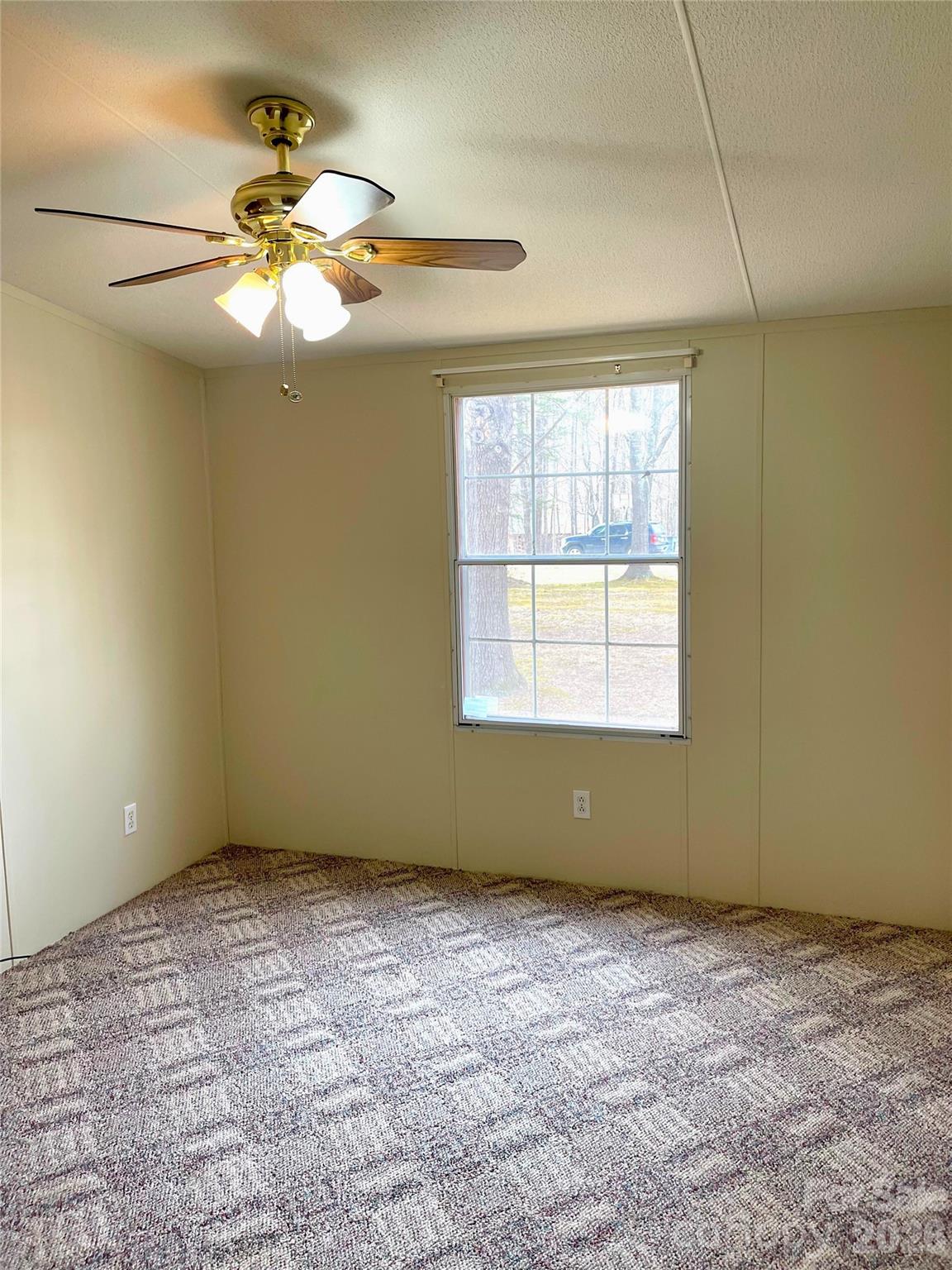 205 Star Road York, SC 29745 - Photo 8 of 15 a view of room with window and ceiling fan