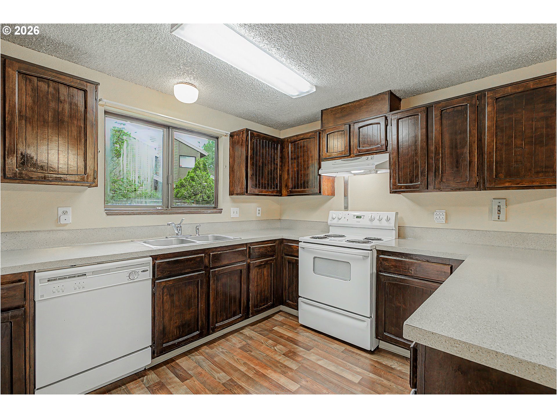 7750 Southwest Raintree Drive Beaverton, OR 97008 - Photo 9 of 38