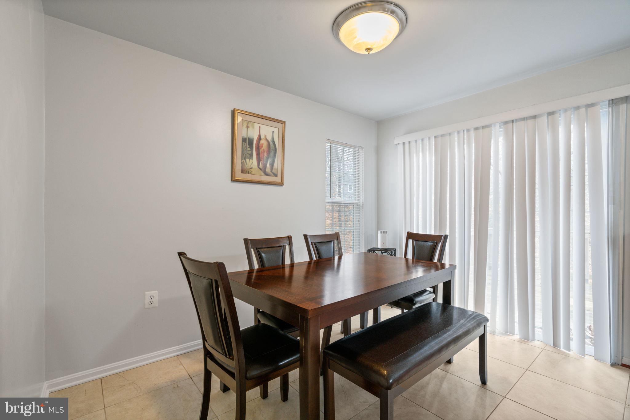 15343 Inlet Place Dumfries, VA 22025 - Photo 17 of 29 Dining 2