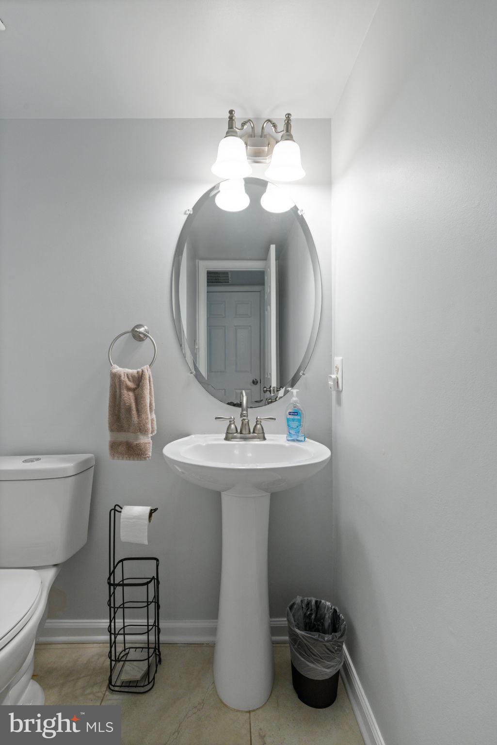15343 Inlet Place Dumfries, VA 22025 - Photo 18 of 29 Half Bath Main Level