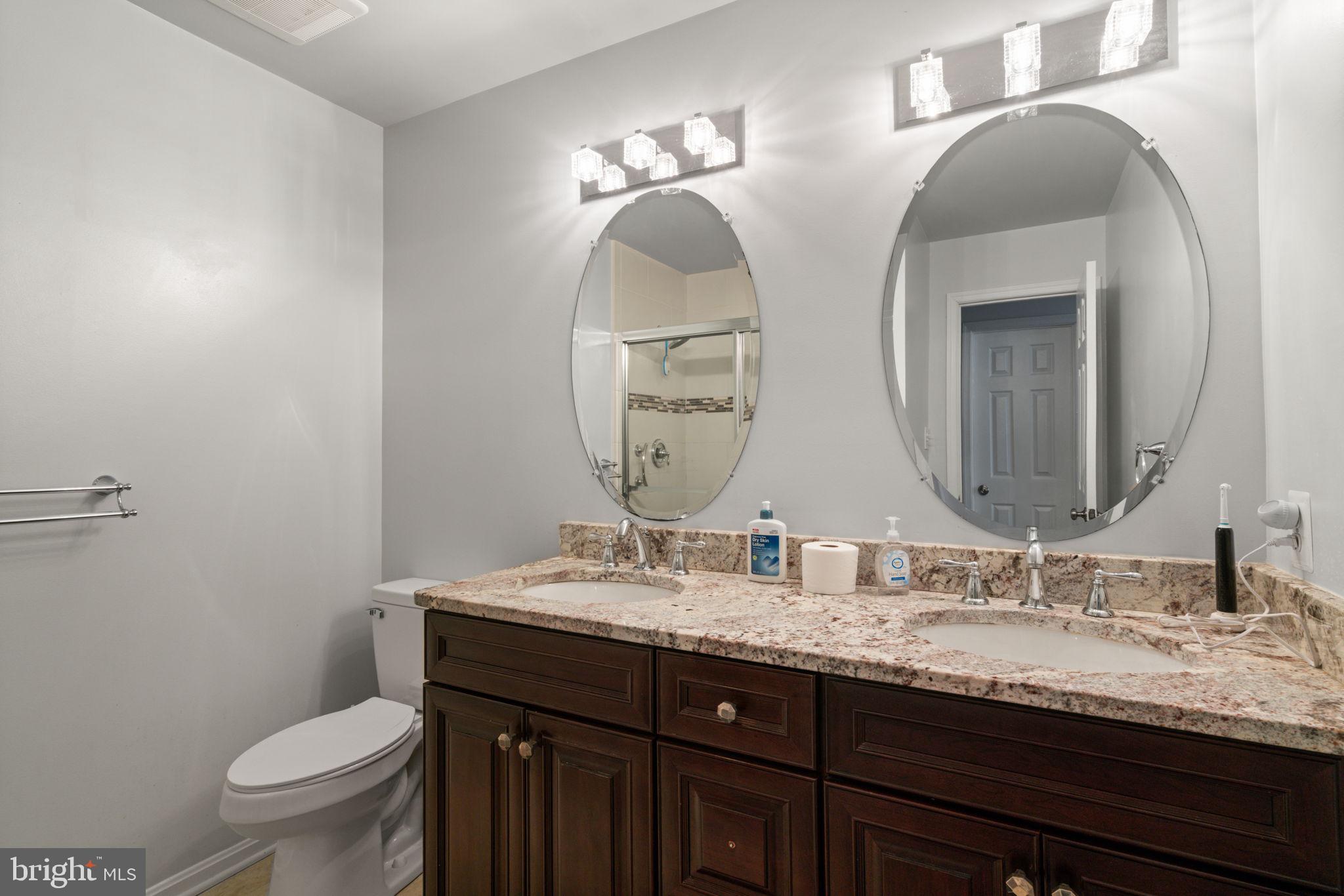 15343 Inlet Place Dumfries, VA 22025 - Photo 21 of 29 Owner Full Bath w/Shower