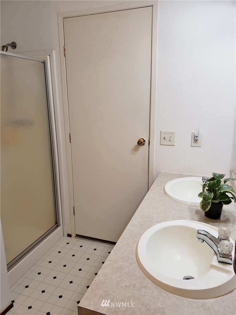 25090 Port Gamble Road Northeast Poulsbo, WA 98370 - Photo 12 of 24 Gallery Image 12