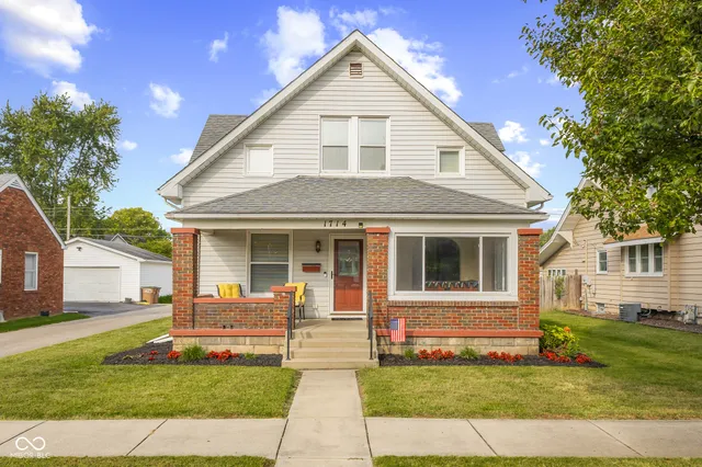 $277,500 | 1714 Gilmore Street, Columbus, IN 47201