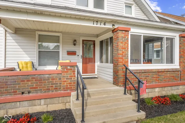 $277,500 | 1714 Gilmore Street, Columbus, IN 47201