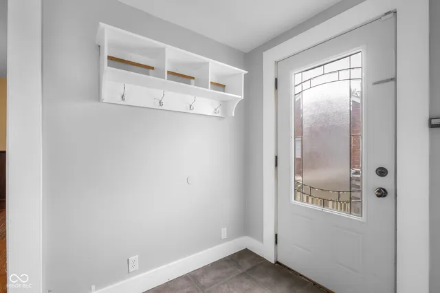 $277,500 | 1714 Gilmore Street, Columbus, IN 47201