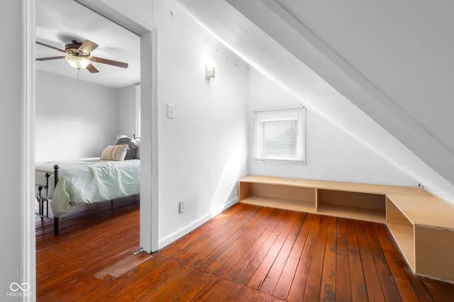 $277,500 | 1714 Gilmore Street, Columbus, IN 47201