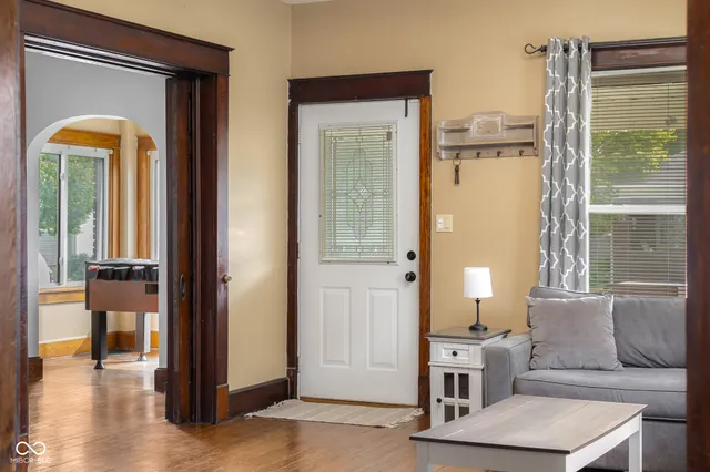 $277,500 | 1714 Gilmore Street, Columbus, IN 47201