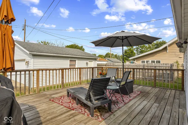 $277,500 | 1714 Gilmore Street, Columbus, IN 47201