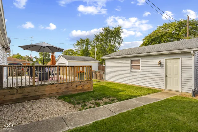 $277,500 | 1714 Gilmore Street, Columbus, IN 47201