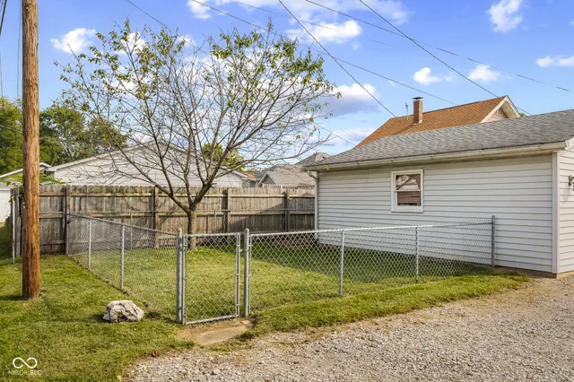 $277,500 | 1714 Gilmore Street, Columbus, IN 47201