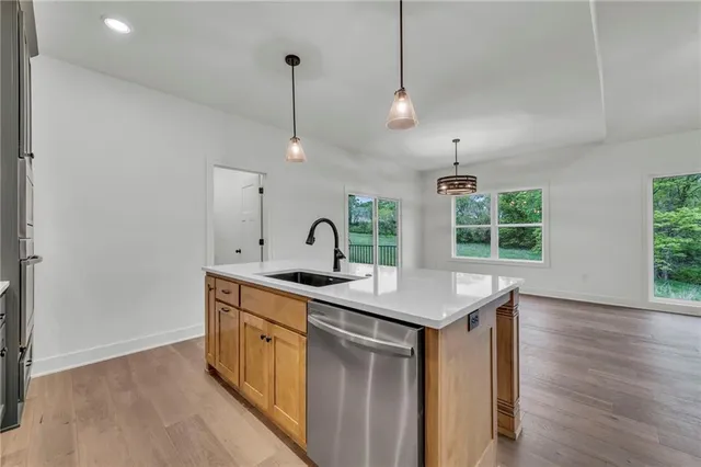 $537,500 | 502 7th Street, Smithville, MO 64089