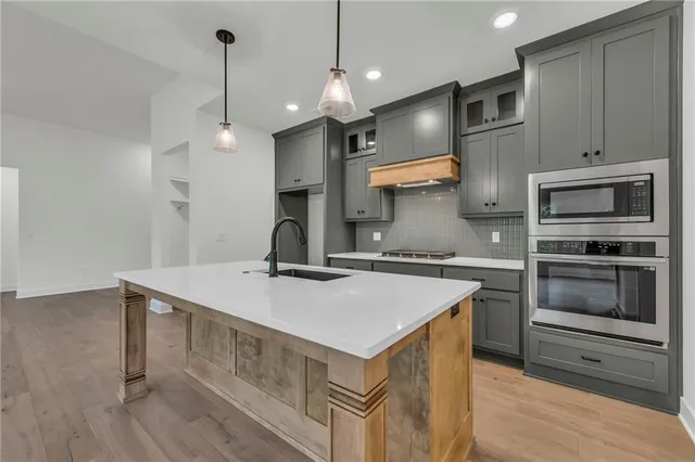 $537,500 | 502 7th Street, Smithville, MO 64089