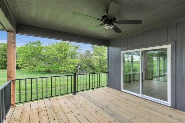 $537,500 | 502 7th Street, Smithville, MO 64089