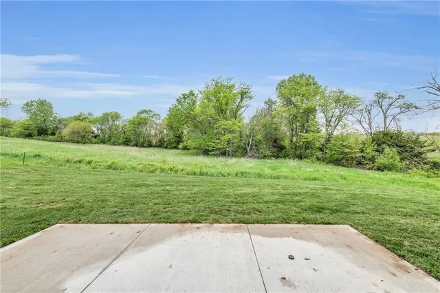 $537,500 | 502 7th Street, Smithville, MO 64089