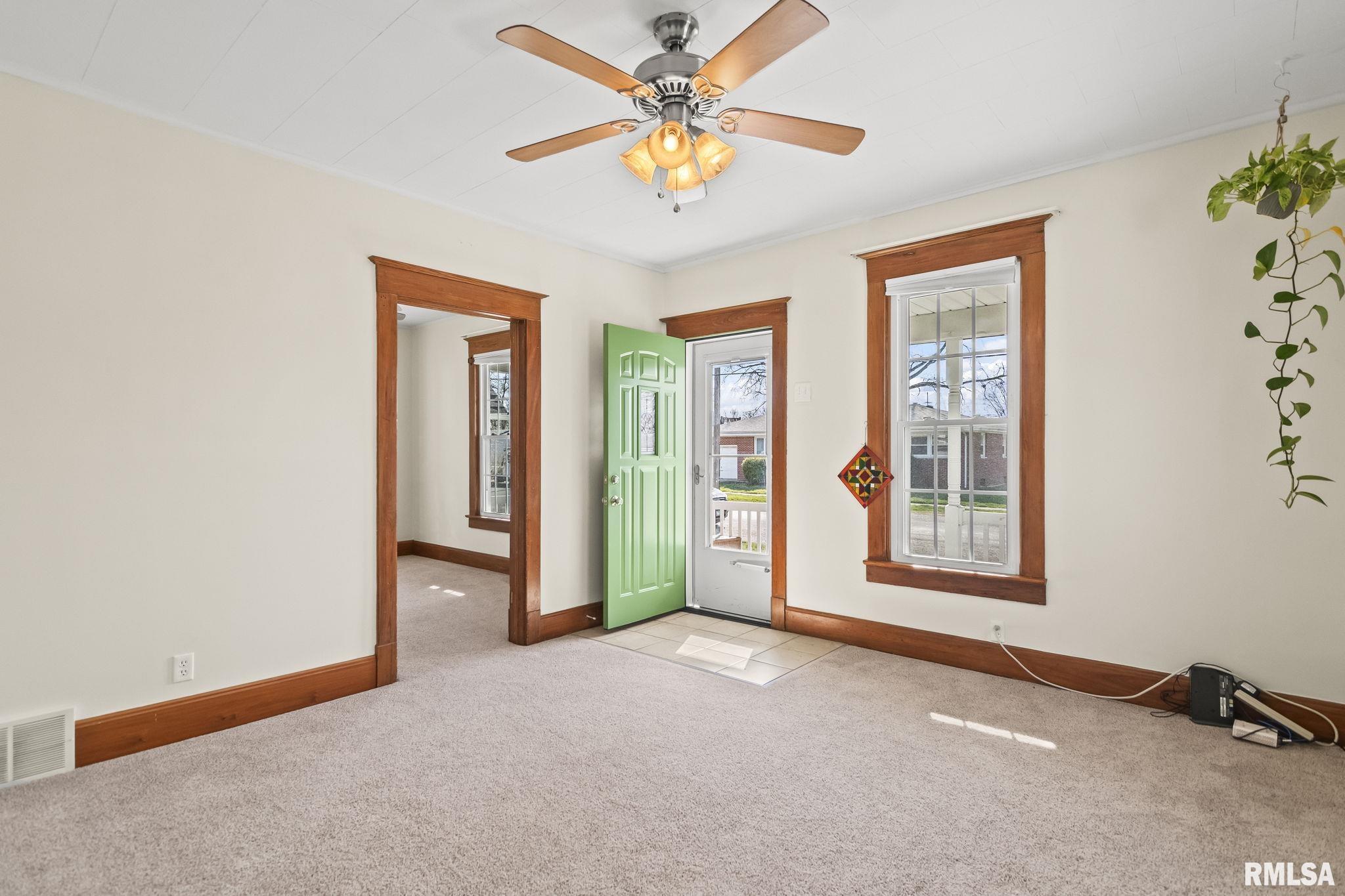 2010 North 16th Street Springfield, IL 62702 - Photo 15 of 41