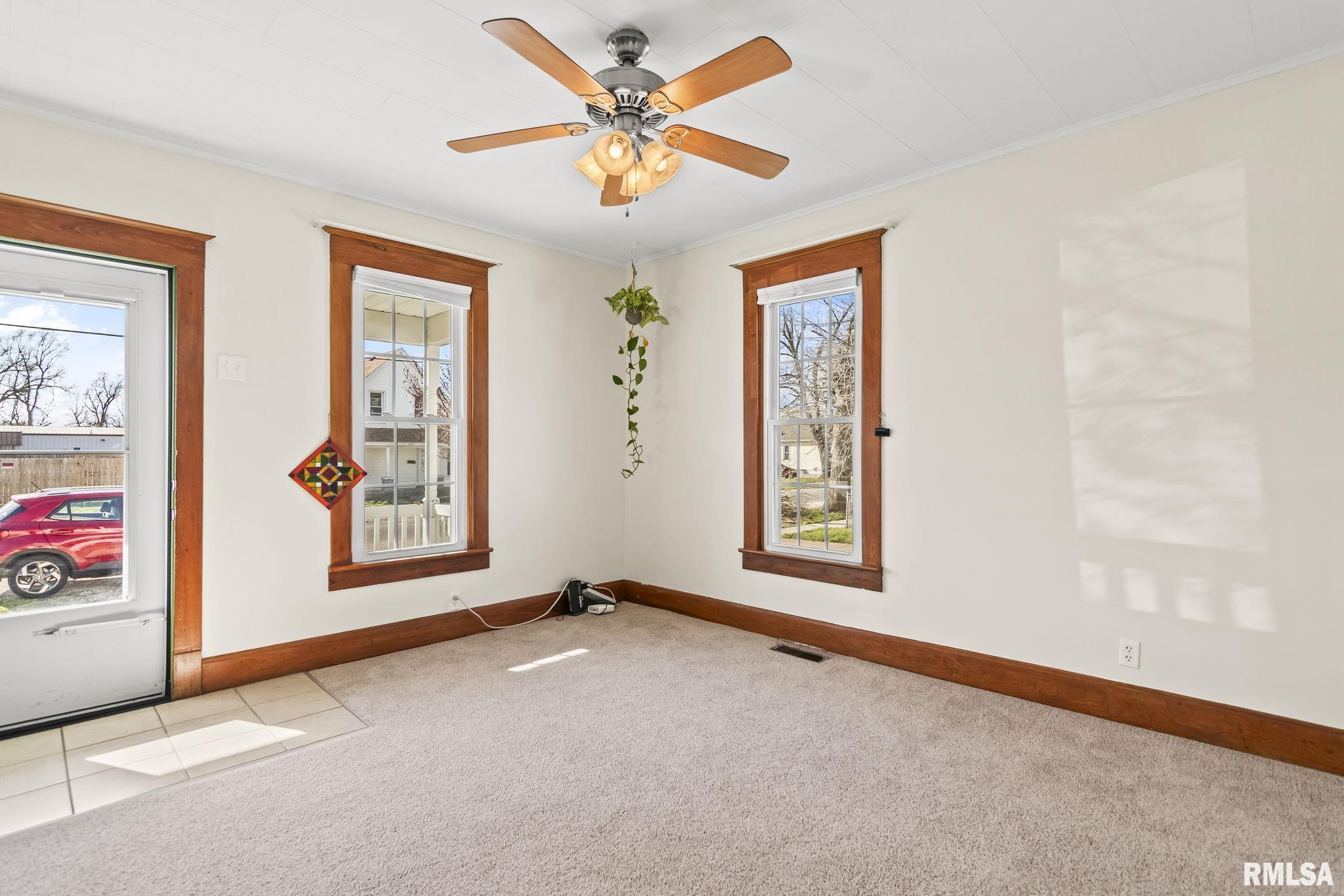 2010 North 16th Street Springfield, IL 62702 - Photo 17 of 41