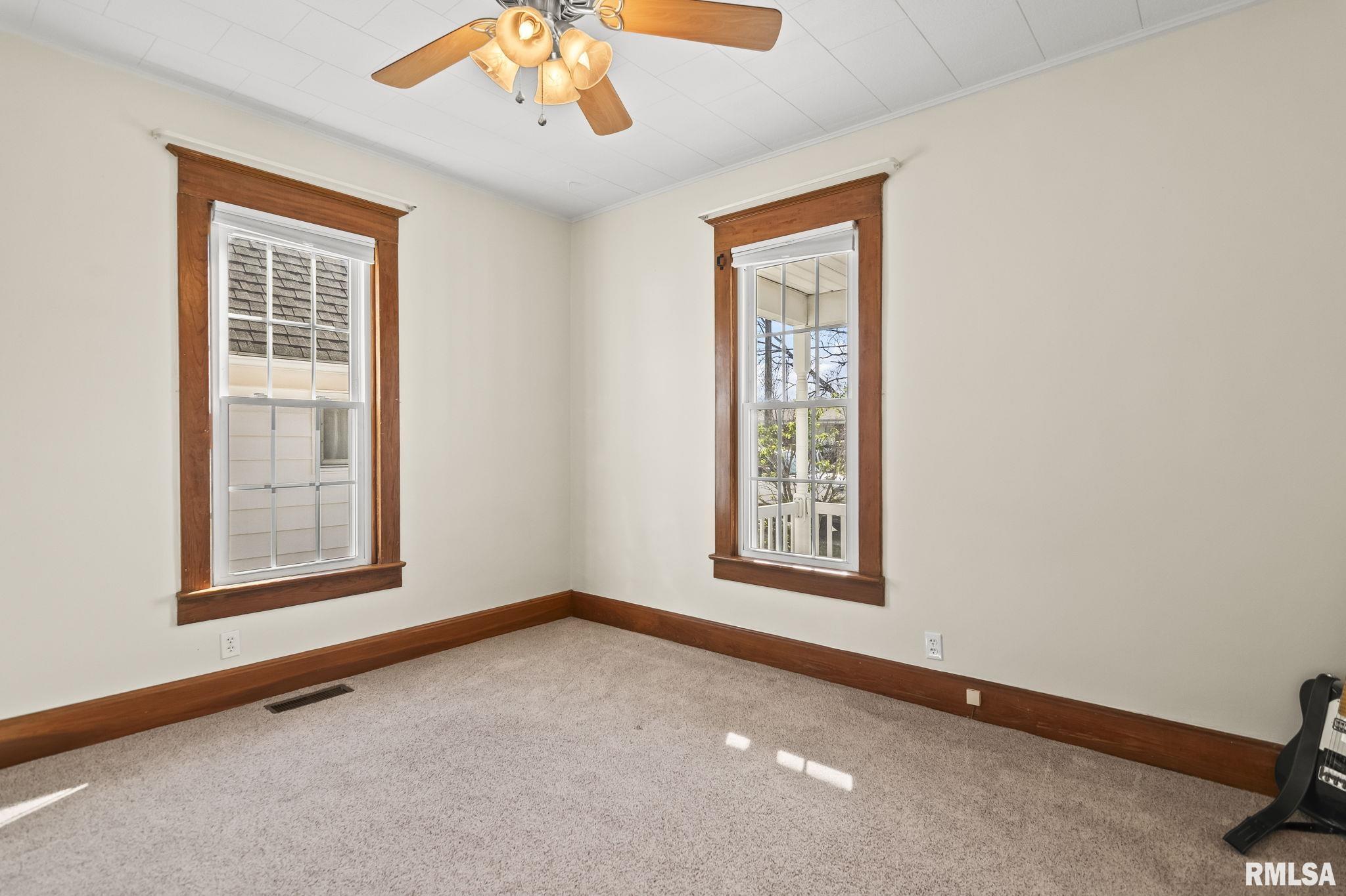 2010 North 16th Street Springfield, IL 62702 - Photo 19 of 41