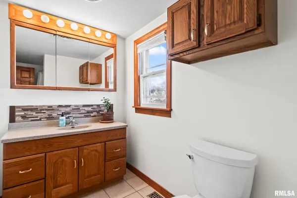 $149,900 | 2010 North 16th Street, Springfield, IL 62702