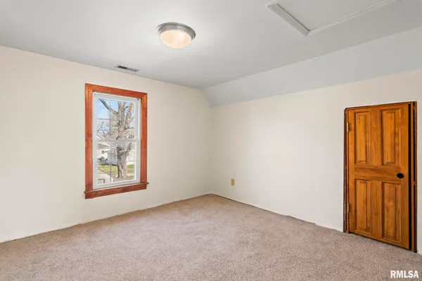 $149,900 | 2010 North 16th Street, Springfield, IL 62702