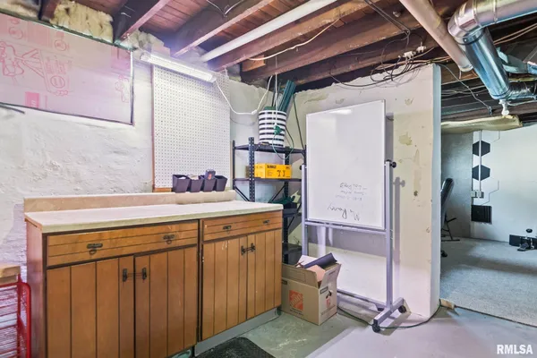$149,900 | 2010 North 16th Street, Springfield, IL 62702