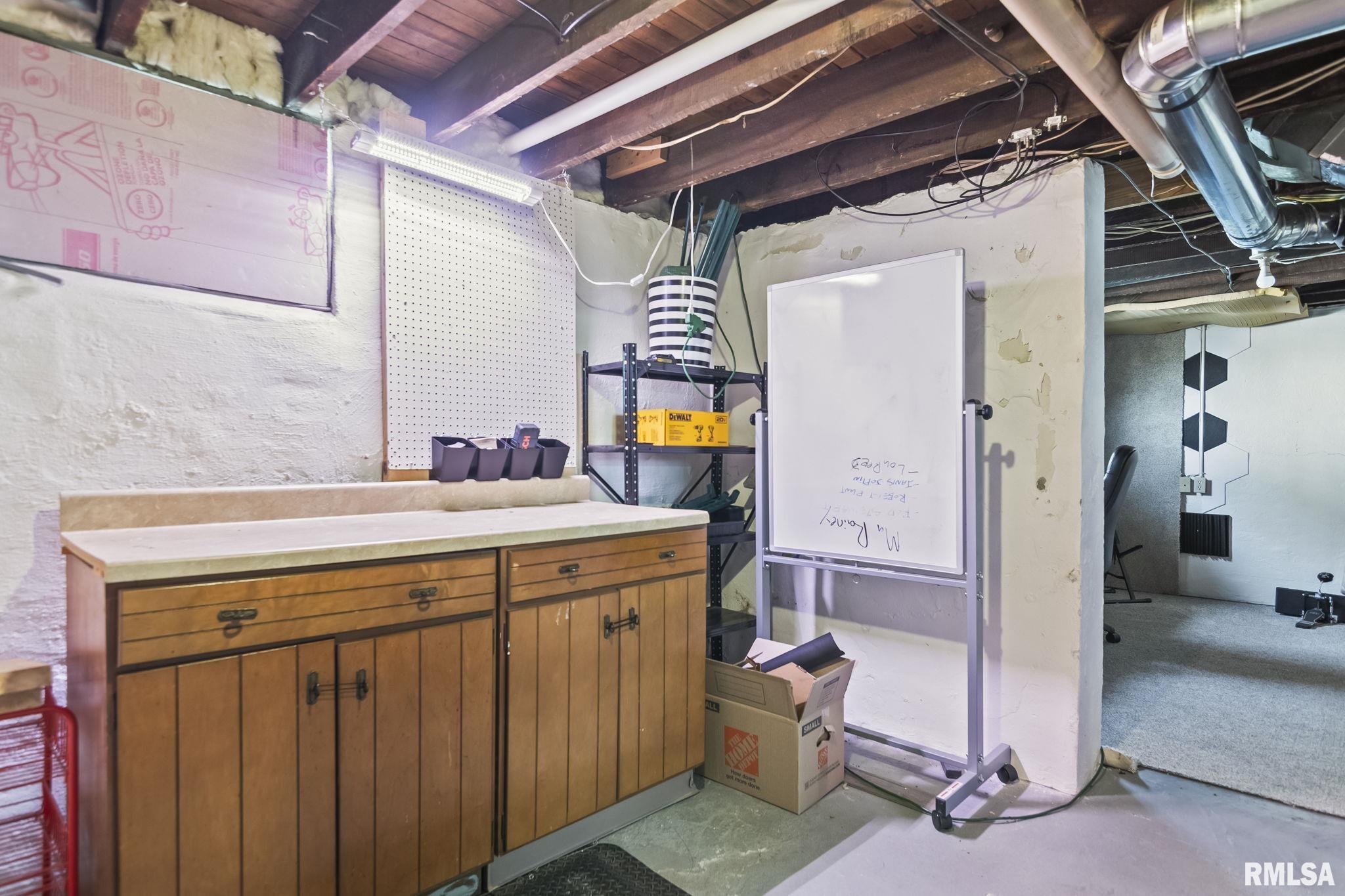 2010 North 16th Street Springfield, IL 62702 - Photo 37 of 41