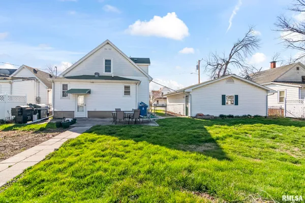 $149,900 | 2010 North 16th Street, Springfield, IL 62702