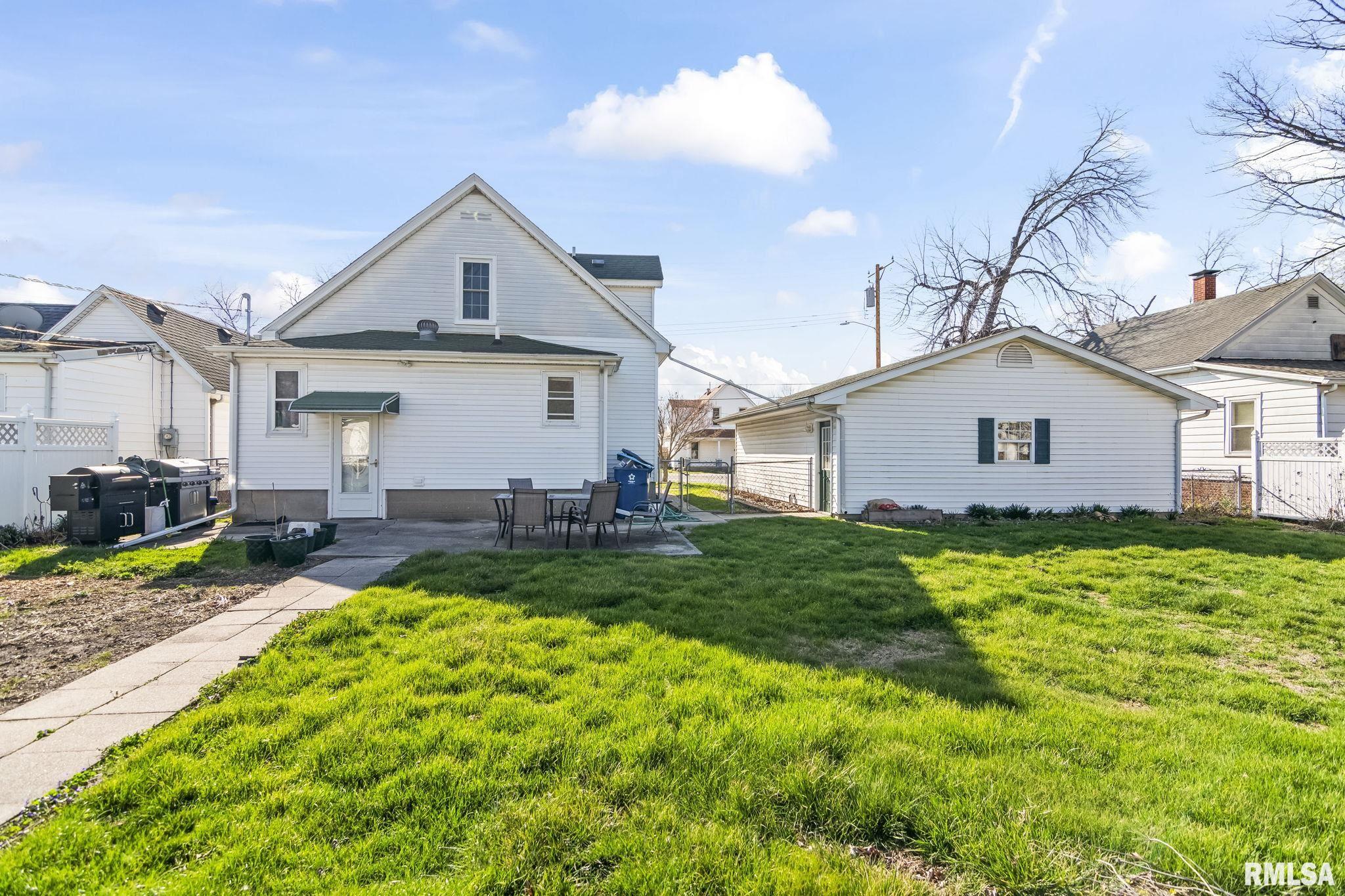 2010 North 16th Street Springfield, IL 62702 - Photo 9 of 41