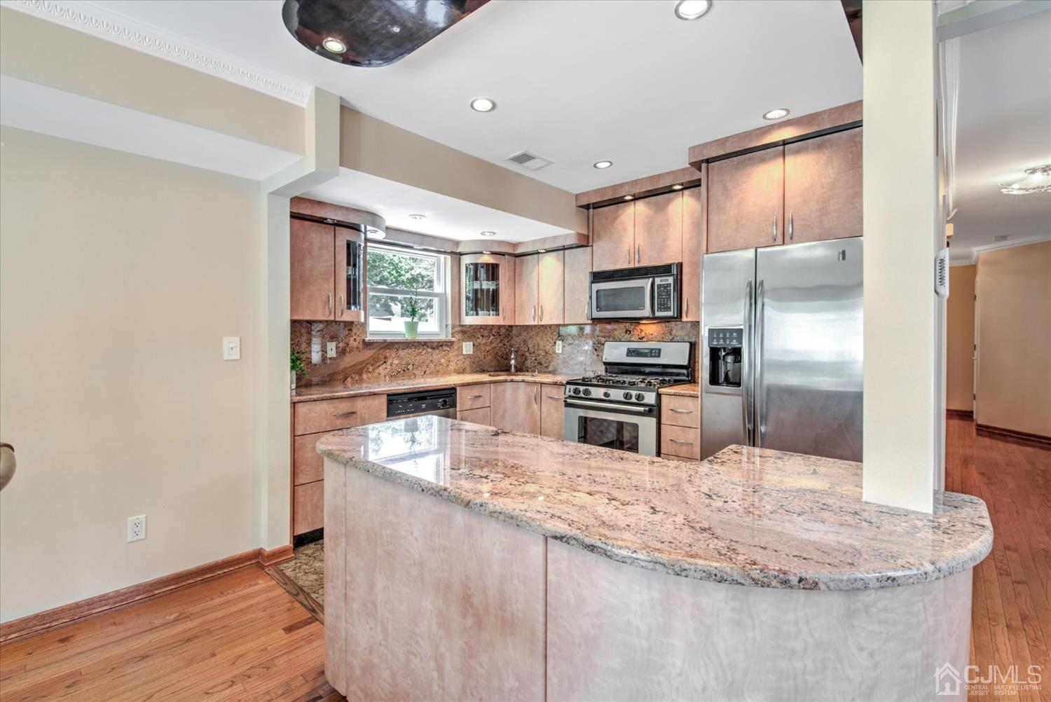 24 Avery Drive Old Bridge, NJ 08857 - Photo 15 of 35