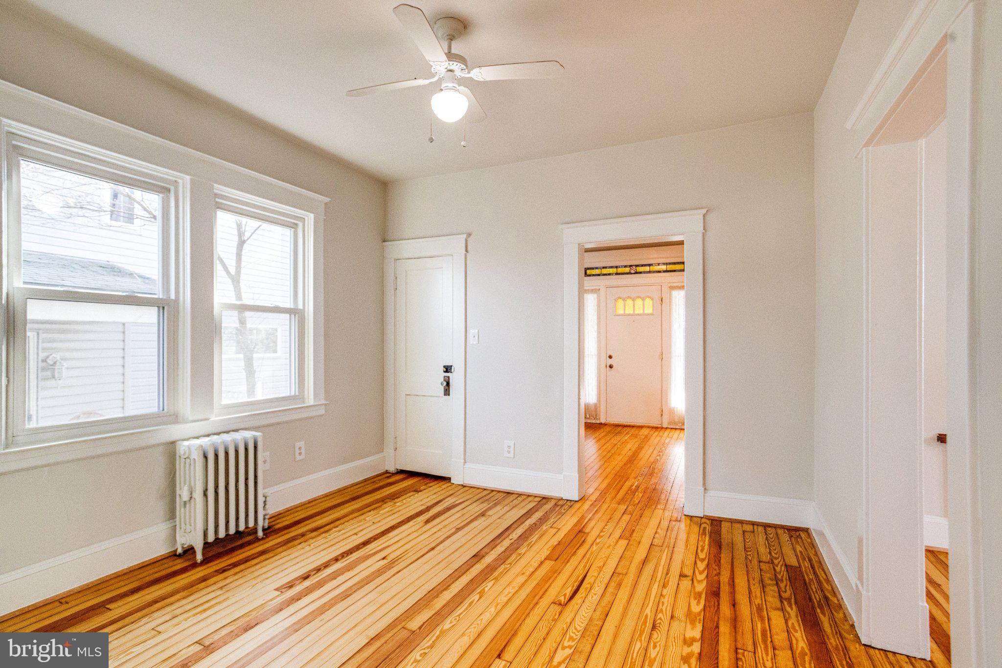 1813 Portship Road Dundalk, MD 21222 - Photo 24 of 50 Bright and airy room with charm.