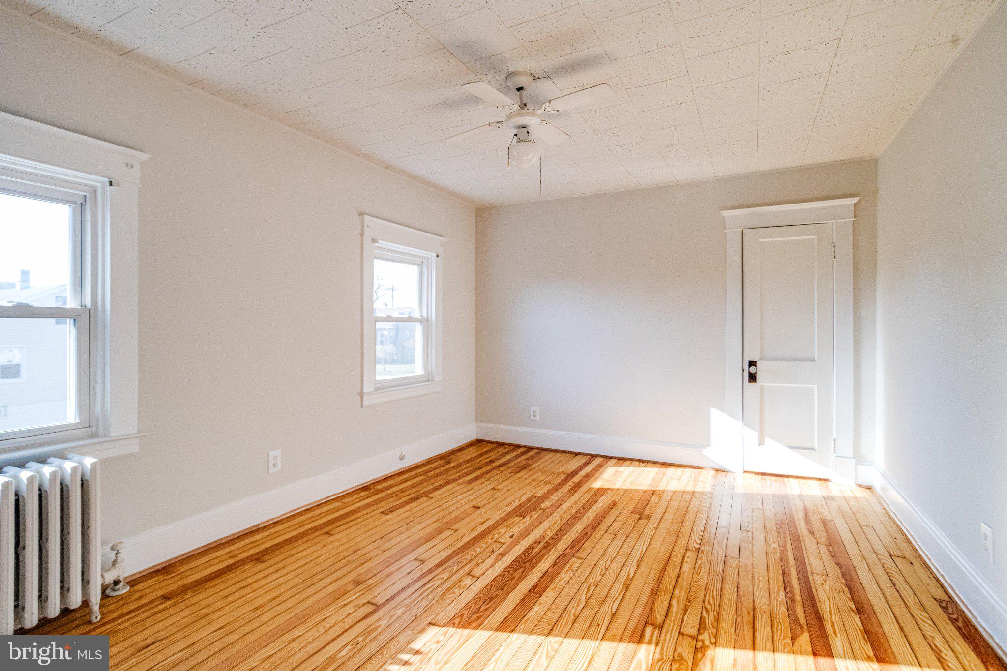 1813 Portship Road Dundalk, MD 21222 - Photo 30 of 50 Bright and airy room with charm.