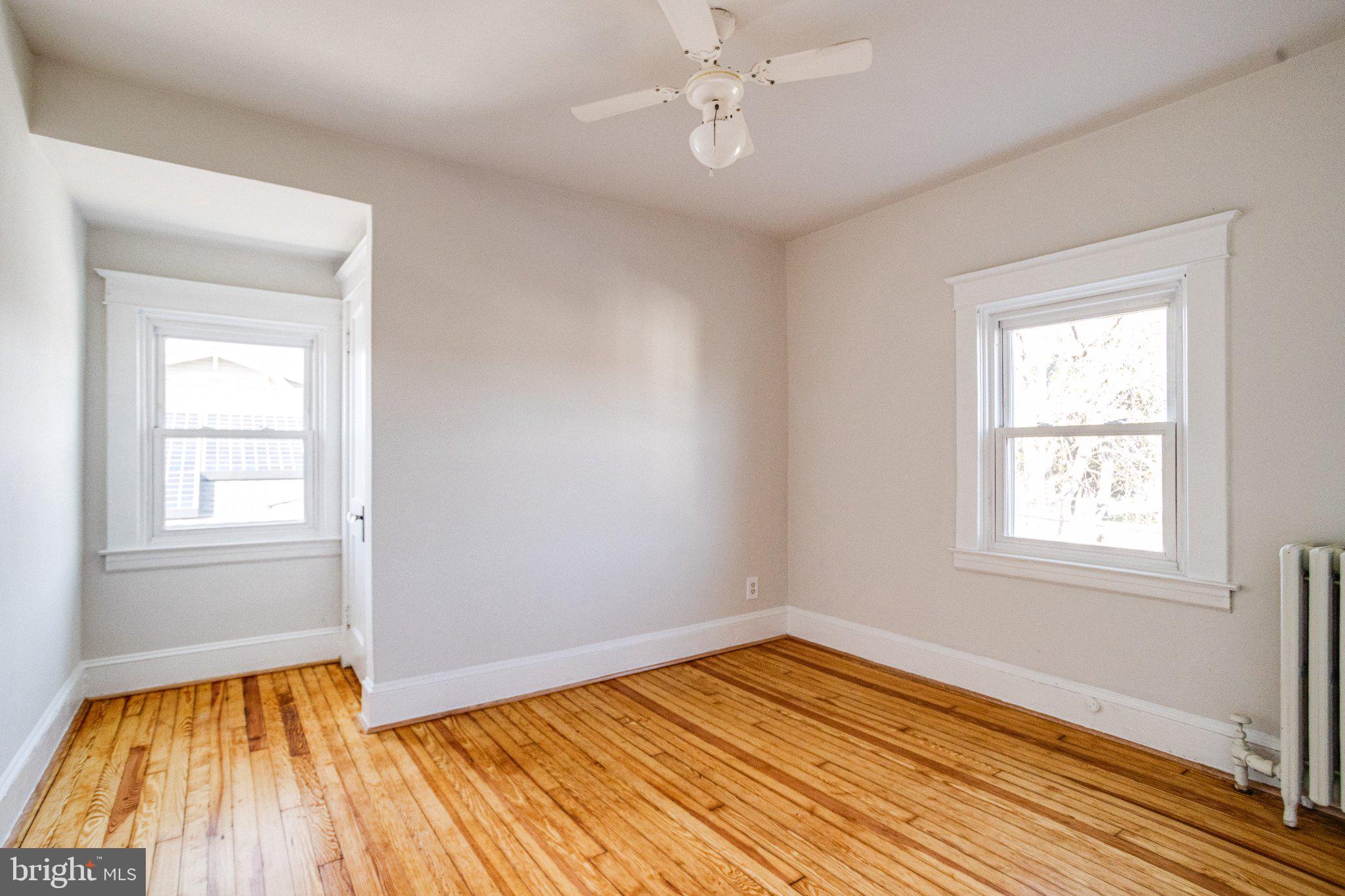 1813 Portship Road Dundalk, MD 21222 - Photo 36 of 50 Bright and airy room with charm.