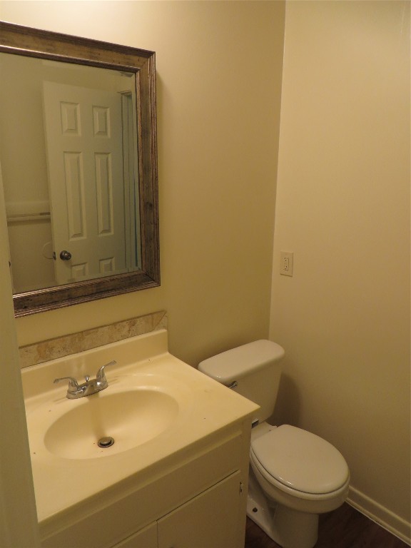 812 Ranch Road, Unit B Georgetown, TX 78628 - Photo 19 of 31 a bathroom with a sink and a toilet