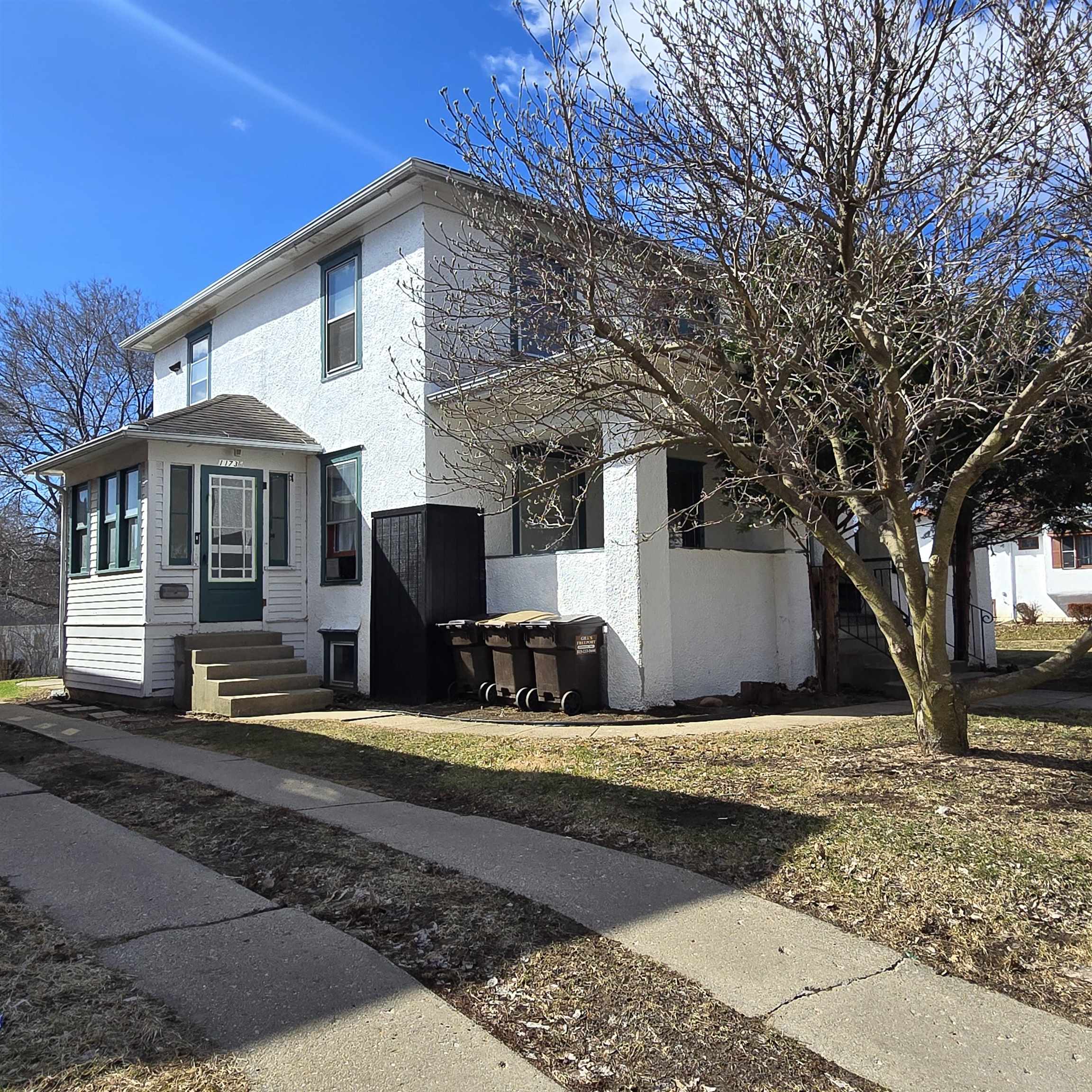 1173 West Pleasant Street Freeport, IL 61032 - Photo 1 of 26