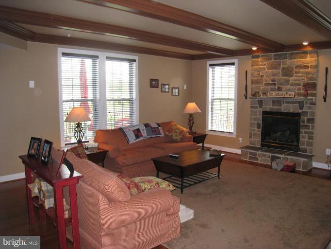 9303 Castle Hill Road Springfield, VA 22153 - Photo 7 of 25 Family Room