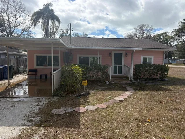 $2,000 | 304 Mt Pleasant Road, Nokomis, FL 34275