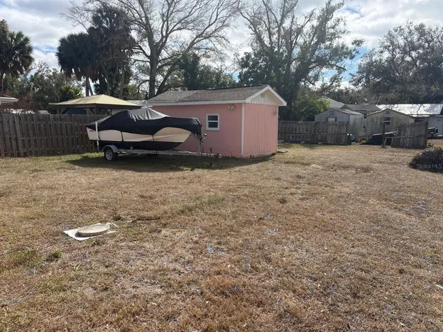 $2,000 | 304 Mt Pleasant Road, Nokomis, FL 34275