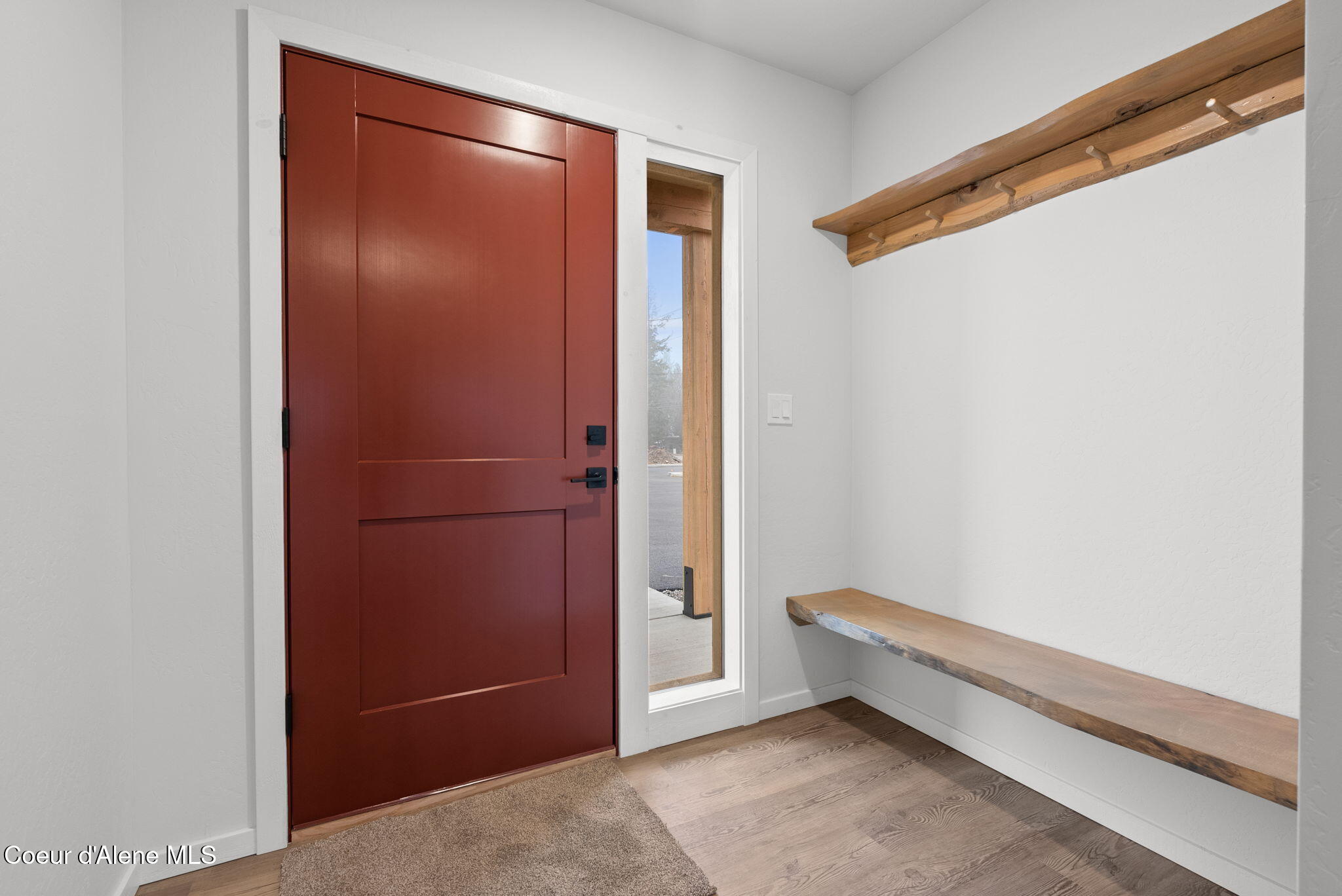 9854 North Laylin Circle Hayden, ID 83835 - Photo 2 of 5 3 BR Entry