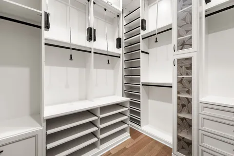 a view of walk in closet